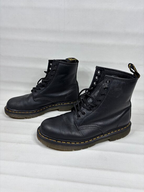 Disney Christmas 2025 Lil Rin Rin Plush Badge Red New
